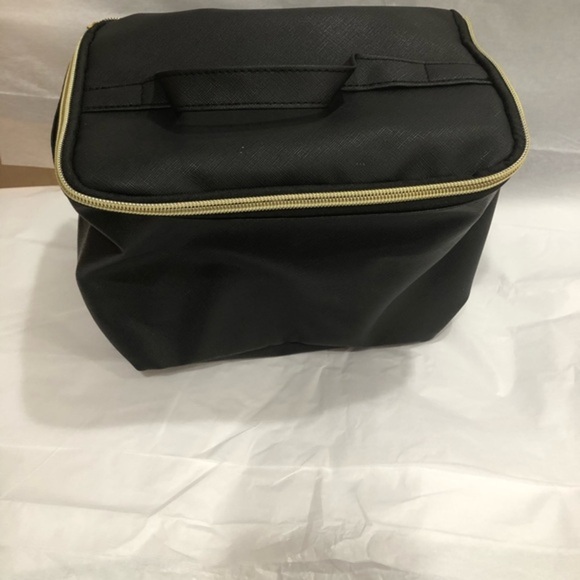 Large Black PU gold zip around makeup cosmetics beauty case bag with compartment - Picture 10 of 11